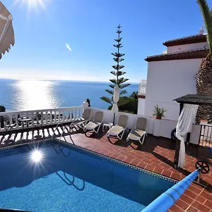 Ladera Panorama 2 Nerja